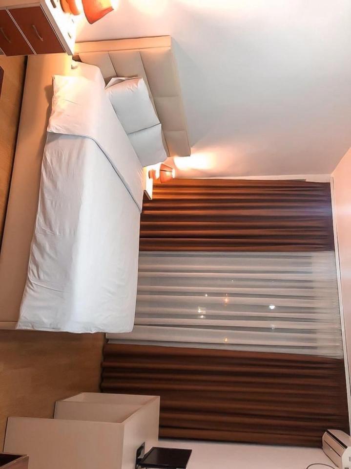 Hotel Argenti Shkodër Exteriör bild