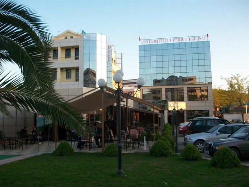 Hotel Argenti Shkodër Exteriör bild